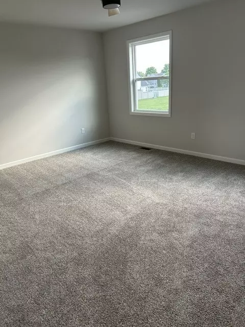 Bedroom - 1639 Periwinkle Ct, Morris, IL 60450 photo 1 of 4