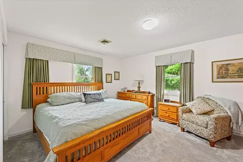 Bedroom - 1005 Page Dr, Champaign, IL 61821 photo 1 of 6