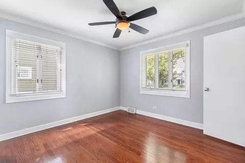 Other - 17 N Pine St, Mount Prospect, IL 60056 photo 2 of 9