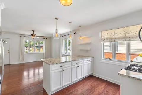Kitchen - 17 N Pine St, Mount Prospect, IL 60056 photo 2 of 6
