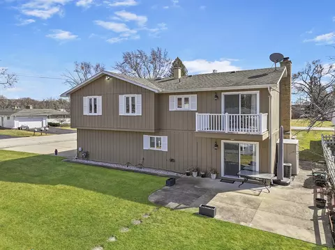Other - 3000 Miller Dr, Mchenry, IL 60050 photo 2 of 9