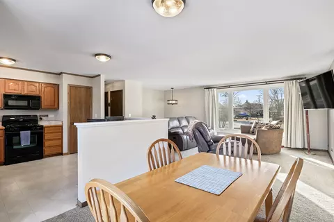 Dining - 3000 Miller Dr, Mchenry, IL 60050 photo 2 of 3