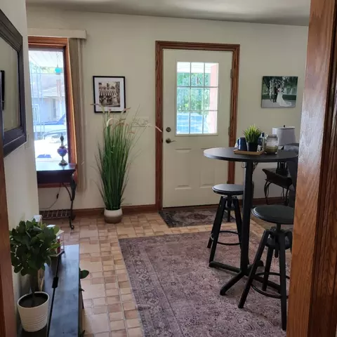 Entry Way - 12 Warren Dr, Mazon, IL 60444 photo 2 of 3