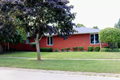 Exterior - 12 Warren Dr, Mazon, IL 60444 photo 1 of 6
