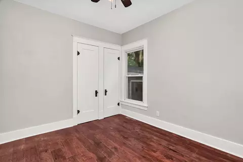 207 E Union St, Seneca, IL 61360 photo 7