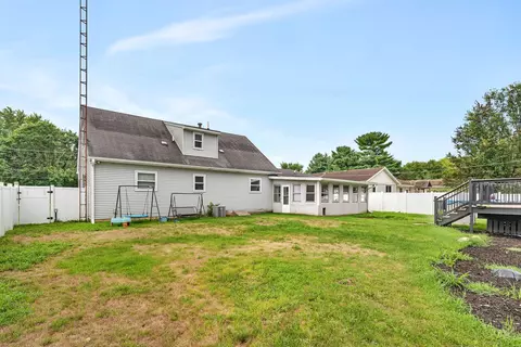 Exterior - 3825 School Dr, Morris, IL 60450 photo 5 of 5