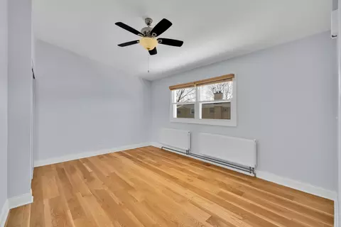 Bedroom - 8852 Robin Dr #E, Des Plaines, IL 60016 photo 2 of 4