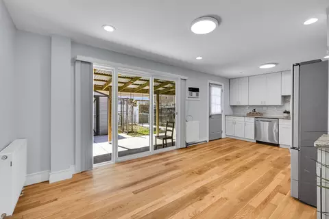Other - 8852 Robin Dr #E, Des Plaines, IL 60016 photo 1 of 5