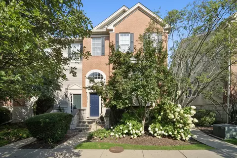 111 Rachel Ave #406E, Willow Springs, IL 60480