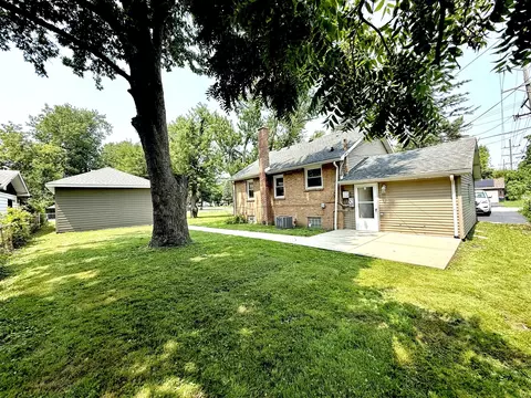 Exterior - 3217 W 163rd St, Markham, IL 60428 photo 4 of 6