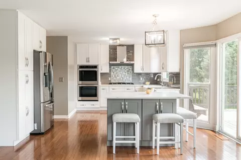 Kitchen - 117 Devonshire Dr, Dekalb, IL 60115 photo 1 of 5