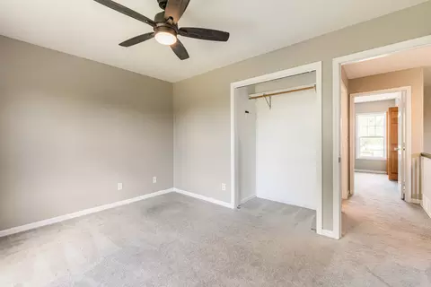 Bedroom - 117 Devonshire Dr, Dekalb, IL 60115 photo 3 of 5