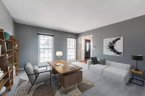 Living - 117 Devonshire Dr, Dekalb, IL 60115 photo 5 of 11