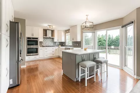Kitchen - 117 Devonshire Dr, Dekalb, IL 60115 photo 3 of 5