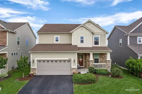 325 Kennedy Dr, Saint Charles, IL 60175