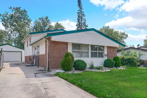 329 Gentry St, Park Forest, IL 60466