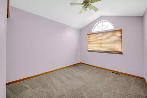 Bedroom - 6907 Twin Falls Dr, Plainfield, IL 60586 photo 1 of 3