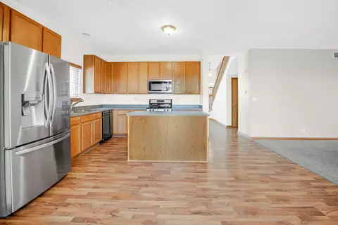 Kitchen - 6907 Twin Falls Dr, Plainfield, IL 60586 photo 1 of 2