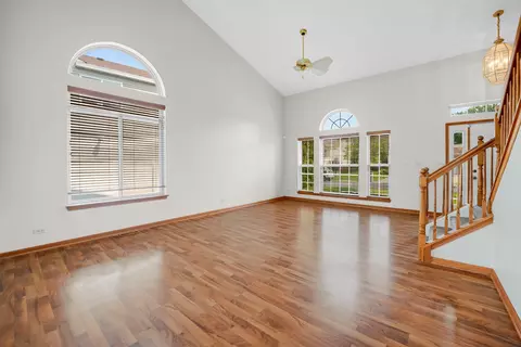 Living - 6907 Twin Falls Dr, Plainfield, IL 60586 photo 3 of 7