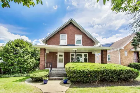 3909 N New England Ave, Chicago, IL 60634