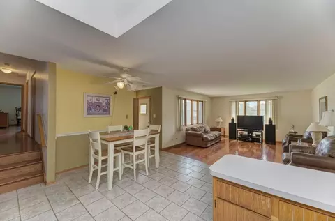 5104 148th St, Midlothian, IL 60445 photo 10