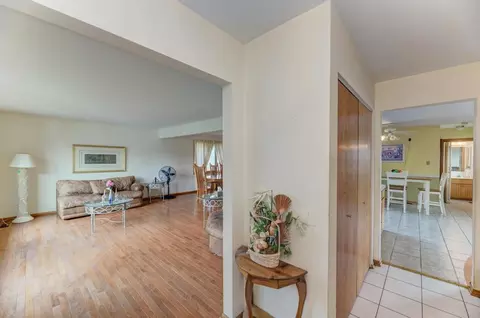 5104 148th St, Midlothian, IL 60445 photo 4