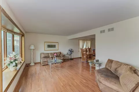 5104 148th St, Midlothian, IL 60445 photo 6