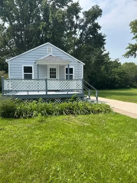 1028 Catalpa St, Marseilles, IL 61341