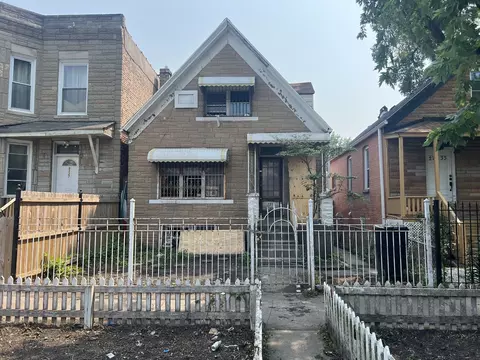2231 S Drake Ave, Chicago, IL 60623