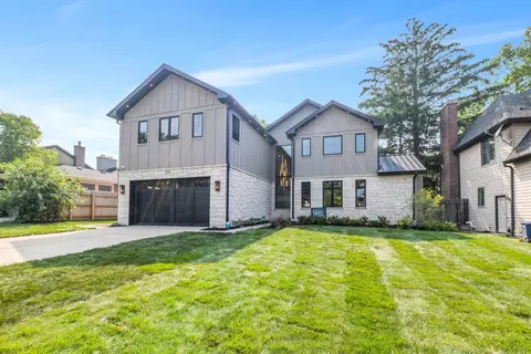 1024 Warrington Rd, Deerfield, IL 60015