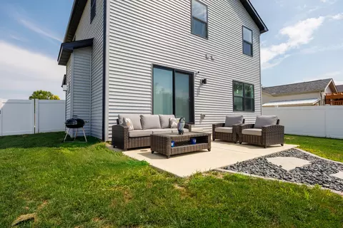 Exterior - 1831 Derek Dr, Normal, IL 61761 photo 6 of 8
