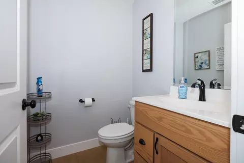 Bath - 1831 Derek Dr, Normal, IL 61761 photo 1 of 5