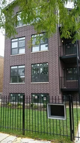 4833 N Harding Ave #2, Chicago, IL 60625