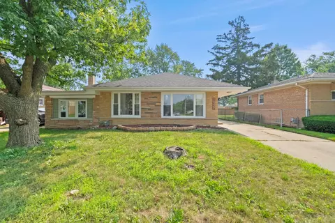 16327 Dobson Ave, South Holland, IL 60473