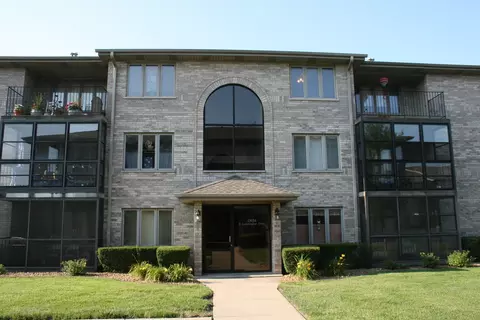 13934 E Leamington Dr #311, Crestwood, IL 60418