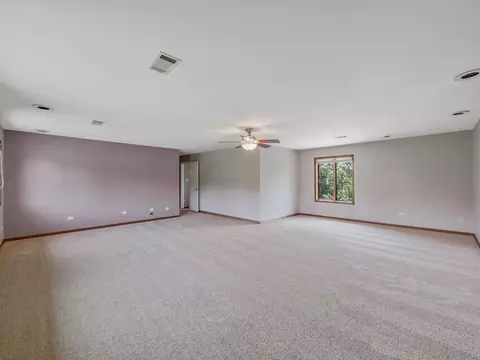 Living - 7240 W Colleen Ct, Monee, IL 60449 photo 7 of 8