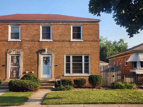 3914 Madison St, Bellwood, IL 60104