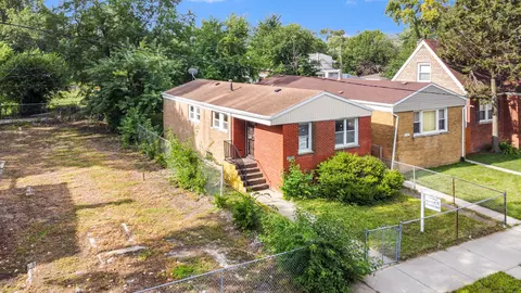 1335 W 109th St, Chicago, IL 60643