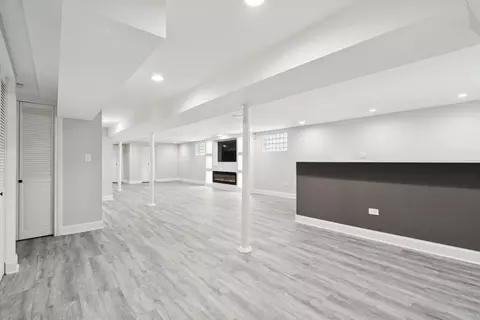 Living - 2134 E 91st St, Chicago, IL 60617 photo 2 of 3