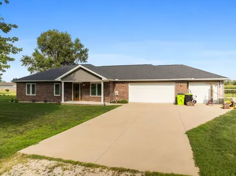 508 N 4th Ave, Chenoa, IL 61726 photo 4