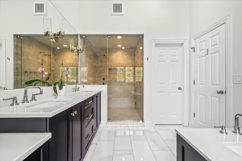 Bath - 1009 Central Ave, Deerfield, IL 60015 photo 2 of 6