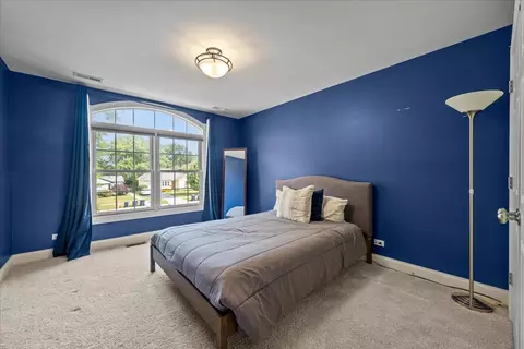 Bedroom - 1009 Central Ave, Deerfield, IL 60015 photo 3 of 4