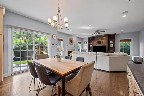 Dining - 1009 Central Ave, Deerfield, IL 60015 photo 2 of 2
