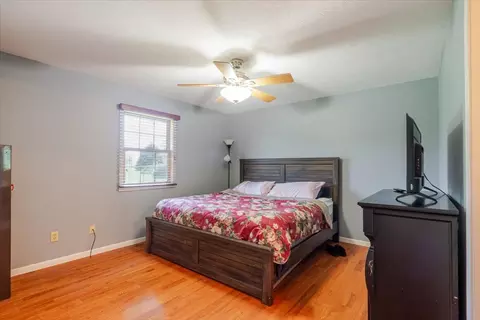 403 Sunset Dr, Colfax, IL 61728 photo 14