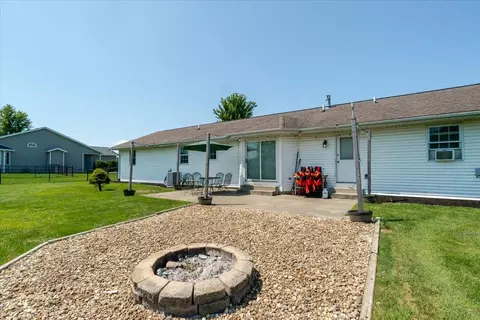403 Sunset Dr, Colfax, IL 61728 photo 38