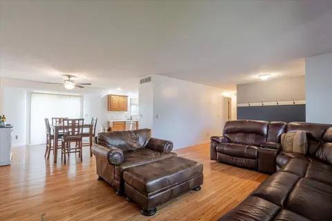 403 Sunset Dr, Colfax, IL 61728 photo 7