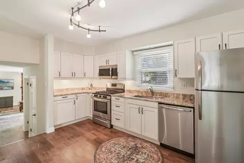Kitchen - 9 Greenridge Rd, Elgin, IL 60120 photo 2 of 3