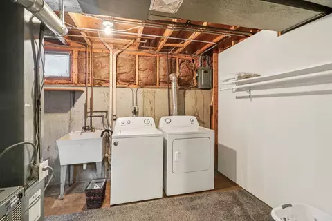 Other - 9 Greenridge Rd, Elgin, IL 60120 photo 6 of 7