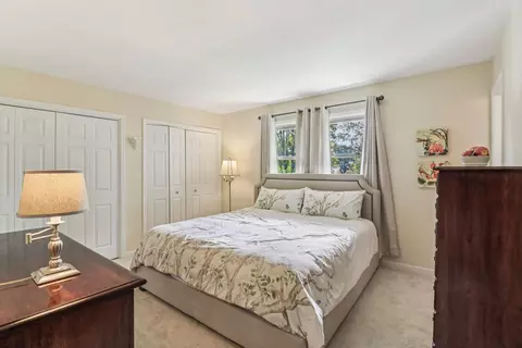 Bedroom - 9 Greenridge Rd, Elgin, IL 60120 photo 1 of 7