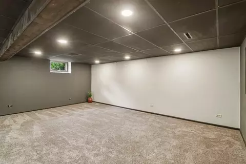 Other - 9 Greenridge Rd, Elgin, IL 60120 photo 3 of 7